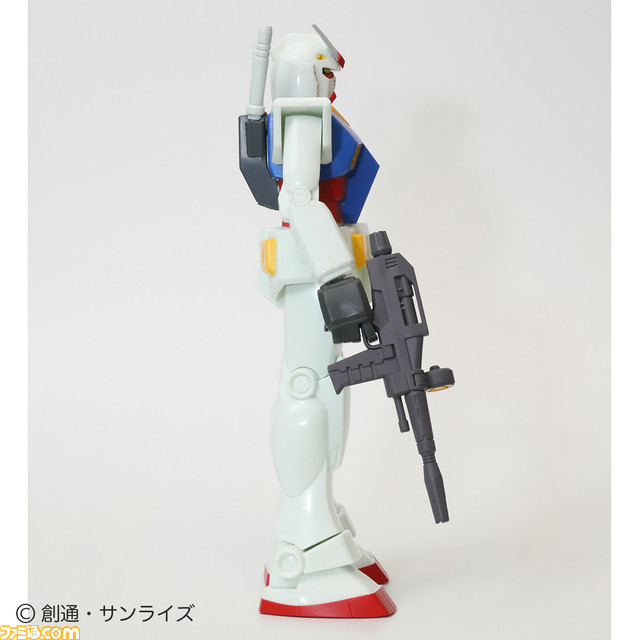 『機動戦士ガンダム』音声ギミック内蔵フィギュアが登場。起動音やビームライフルの発射音など4種類の音を収録