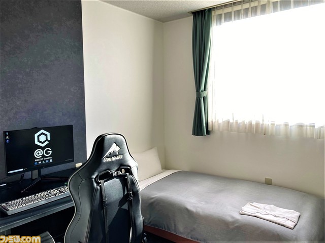 eスポーツゲームをじっくりプレイできる“ゲーミングホテル”が4月27日より北海道札幌市にオープン。GALLERIAのPCやRazerのマウス、ヘッドセット、キーボードなどプロ仕様の設備が利用可能