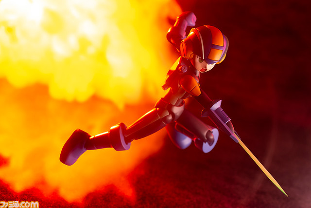 『ロックマン エグゼ』ロックマン、ダークロックマンがプラモデル化。コトブキヤから9月、10月に発売