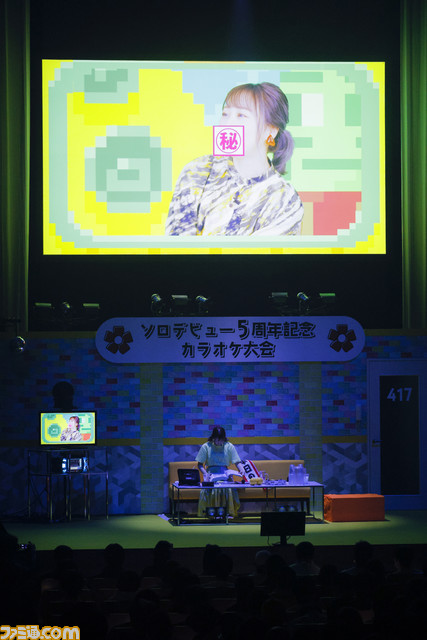 夏川椎菜さんの大好きなハロプロ楽曲や『ファンサ』などを披露するカラオケ大会を実施。イベント“令和4年度 417の日”昼公演をリポート