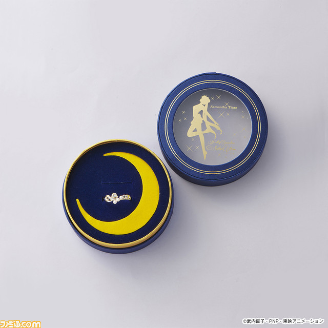 『セーラームーン』とサマンサがコラボ。セーラームーンのコスチューム風のハンドバッグ、ワンピースなど33種のアイテムがずらり