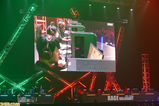 『RAGE VALORANT』DAY1リポート。スタヌ「楽しいー!!」MOTHER3「生きててよかったー!!」と大興奮。SurugaMonkeyとRobiNは6000人超の観客に「ネット上だけの盛り上がりじゃないと実感」