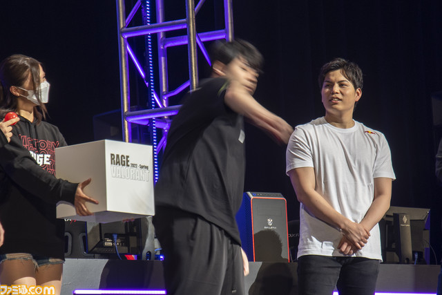 『RAGE VALORANT』DAY1リポート。スタヌ「楽しいー!!」MOTHER3「生きててよかったー!!」と大興奮。SurugaMonkeyとRobiNは6000人超の観客に「ネット上だけの盛り上がりじゃないと実感」