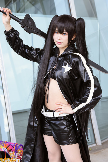 人気グラドルが美麗コスプレを披露！『SPY×FAMILY』『ゴールデンカムイ』ヒロインからガンダムまで集結した“ニコニコ超会議2022”コスプレまとめ