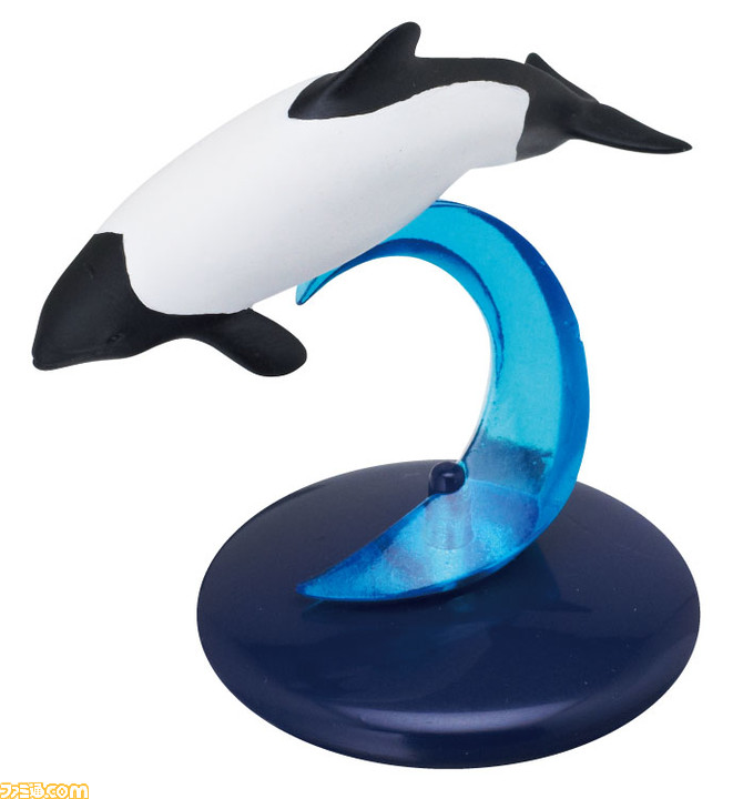 クジラとイルカのミニフィギュアが全国のカプセルトイにて発売