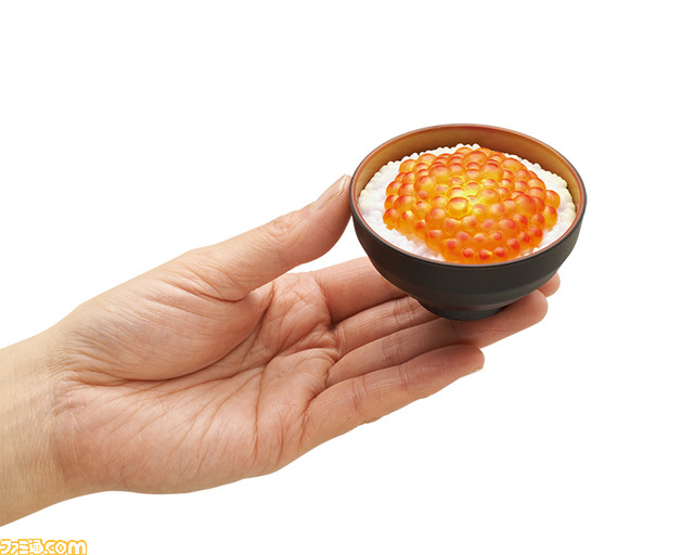 カプセルトイ『いくら＆卵かけご飯ライト』が5月下旬に発売。まさかの好評だった『卵かけご飯ライト』に続く第2弾。今後はいくらが煌々と光る