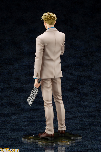 『呪術廻戦』より七海建人のフィギュアが登場。ネクタイを緩める仕草で大人っぽさを表現