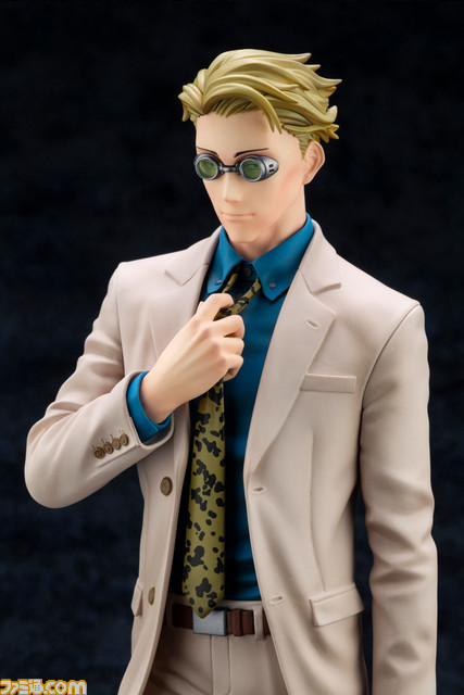 『呪術廻戦』より七海建人のフィギュアが登場。ネクタイを緩める仕草で大人っぽさを表現