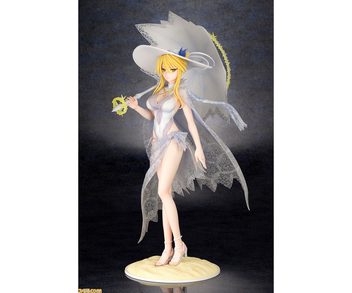 FGO』高貴な水着姿の第2再臨“ルーラー/アルトリア・ペンドラゴン