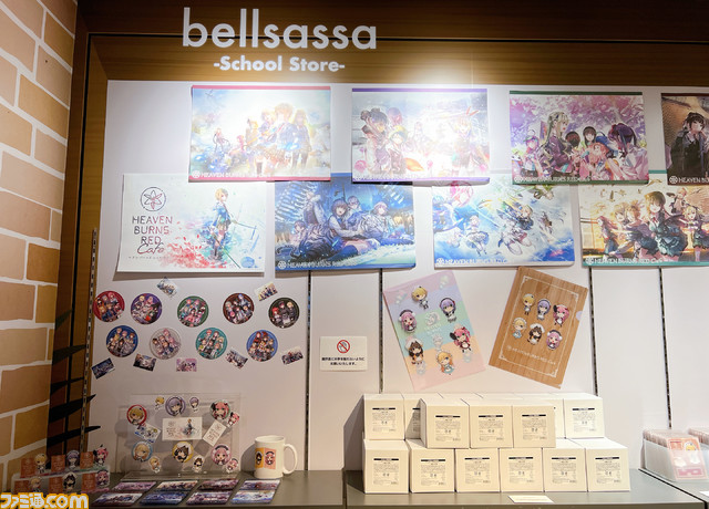 『ヘブバン』“ヘブンバーンズレッドカフェ”を体験。キャラたちに囲まれた空間でイメージメニューも楽しめ、店内ではファイナルトレーラーがエンドレスループ