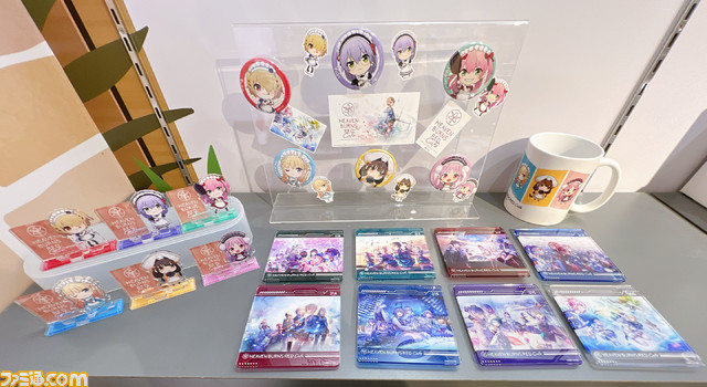 『ヘブバン』“ヘブンバーンズレッドカフェ”を体験。キャラたちに囲まれた空間でイメージメニューも楽しめ、店内ではファイナルトレーラーがエンドレスループ