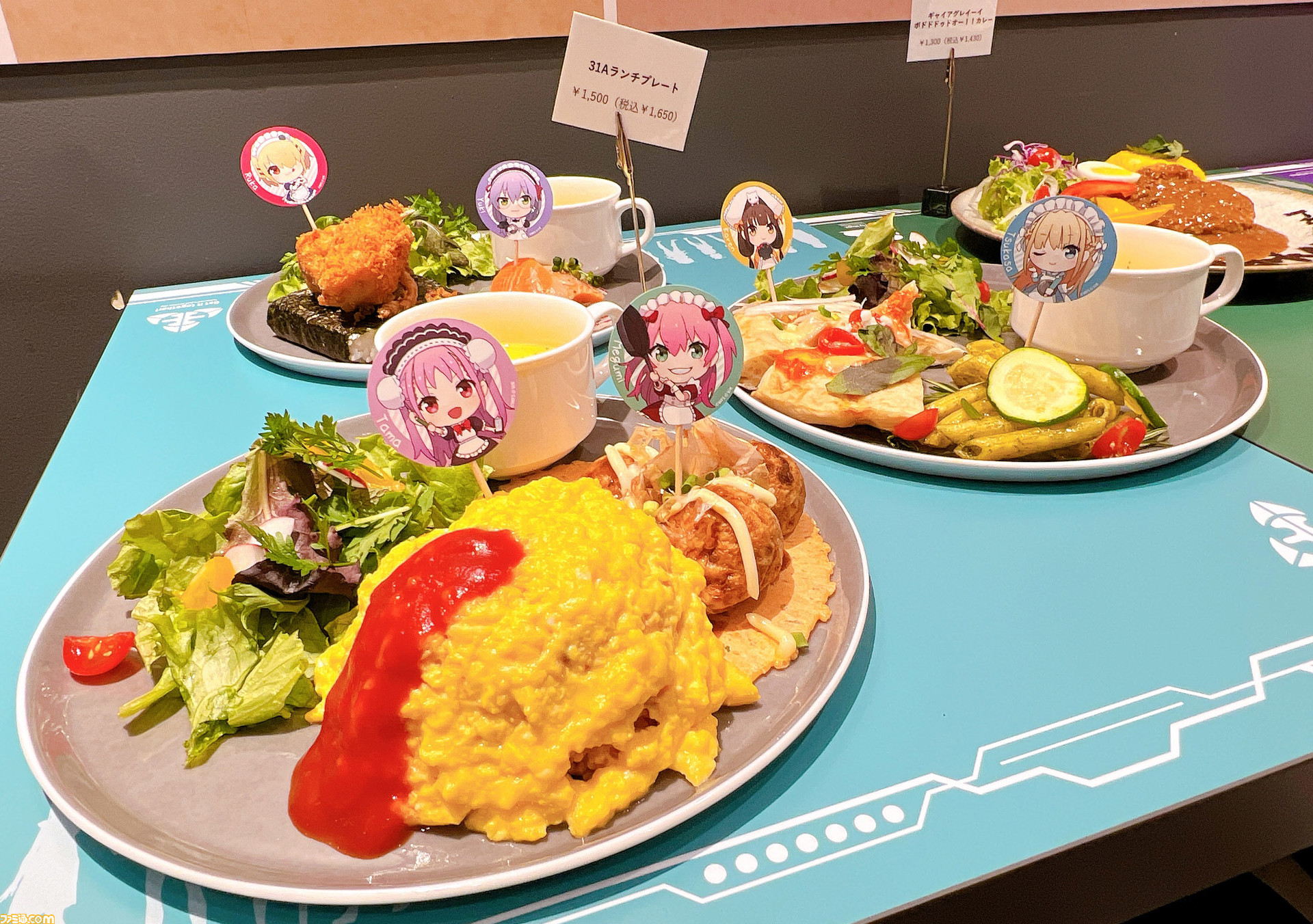 ヘブバン』コラボカフェを体験。キャラたちに囲まれた空間で