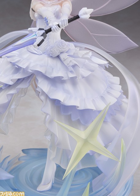 OVA3弾『超次元ゲイム ネプテューヌ ~陽だまりの茄花~』エビテン限定特典付きが予約開始。つなこ氏描き下ろしイラストを使用した3Dクリスタルに注目!