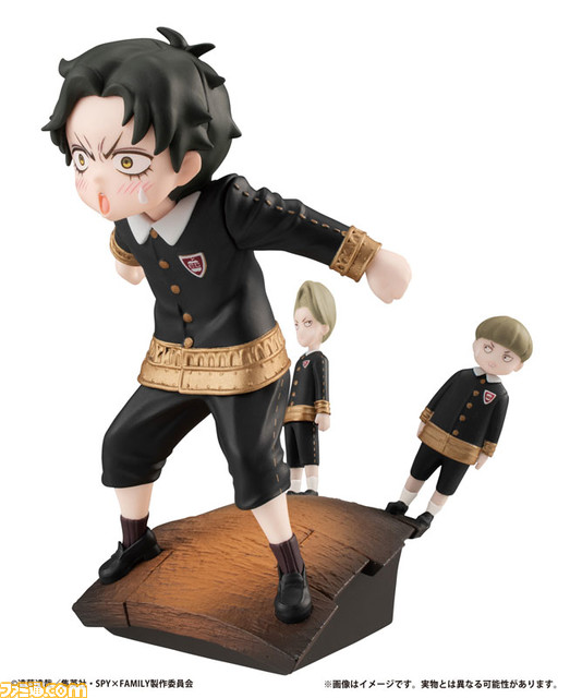 アニメ『スパイファミリー』の印象的な4つのシーンを立体化したプチラマシリーズが登場。ロイド・アーニャ・ヨル・ダミアンがラインアップ