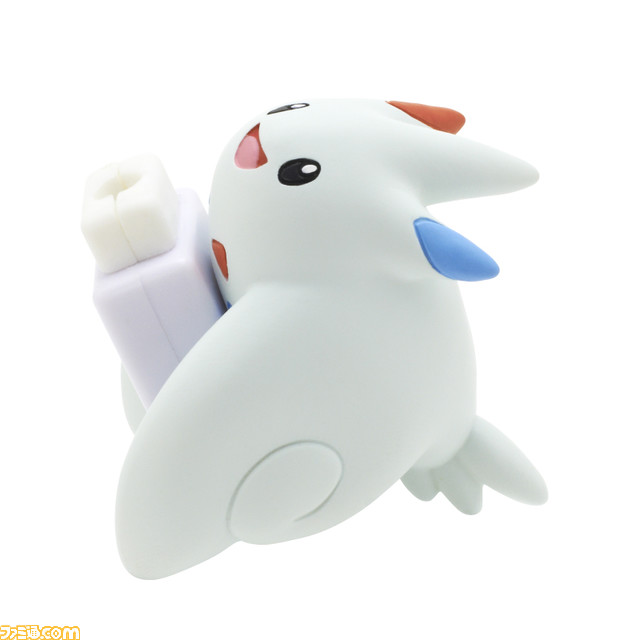 ポケモン ぎゅっと抱きつく姿がかわいいケーブルカバー第4弾が5月下旬よりカプセルトイで登場 ハート形のしっぽがキュートなピカチュウやポッチャマ ミュウなど全6種 ゲーム エンタメ最新情報のファミ通 Com