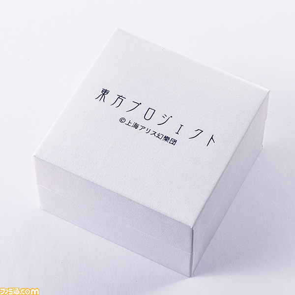 『東方Project』ルーミアとチルノの腕時計やバッグ、財布など全6種のアイテムが登場。商品購入でピスケ氏描き下ろしイラストアクリルスタンドをプレゼント!