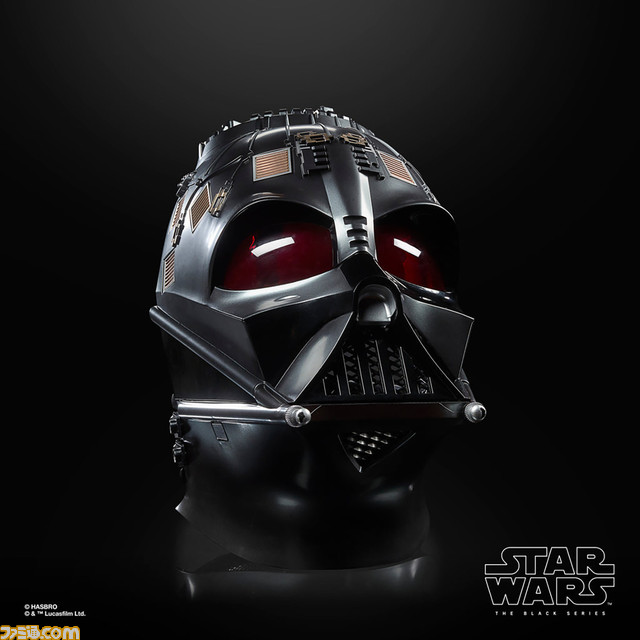 『スター・ウォーズ』Disney+で好評配信中のドラマ『オビ=ワン・ケノービ』最新ライトセーバーやダース・ベイダーのヘルメットが実物大レプリカで登場!