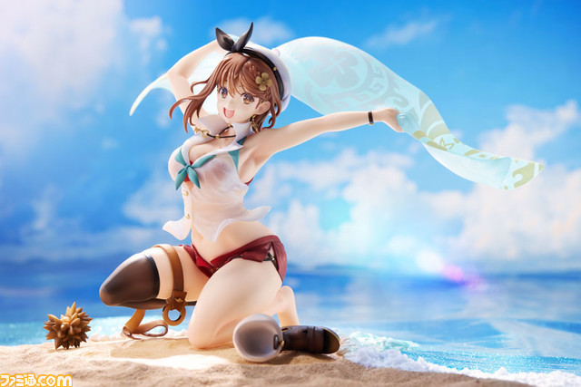 『ライザのアトリエ2』ライザが海ではしゃぐ姿を立体化。濡れTシャツを気にしないような、元気いっぱいな笑顔&ポージングがイイ