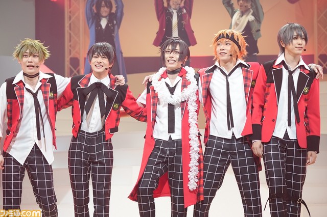 舞台『アイマス SideM』ゲネプロリポート。『サイスタ』を原作とした成長物語とオリジナル楽曲などを披露するライブシーンがサイコー!に熱い