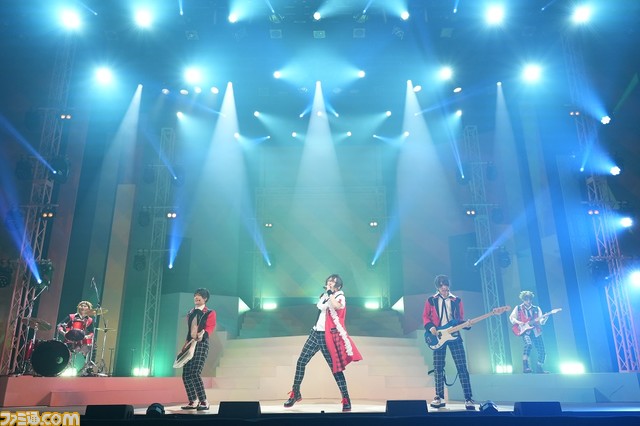 舞台『アイマス SideM』ゲネプロリポート。『サイスタ』を原作とした成長物語とオリジナル楽曲などを披露するライブシーンがサイコー!に熱い