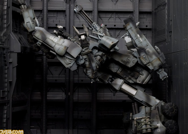 『ガンヘッド』より可変装甲戦闘車両“ガンヘッド”が23年ぶりに復活。特技監督“川北紘一監督”からの資料提供、完全監修により徹底再現された決定版