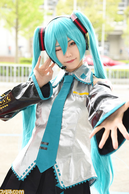 “コミックマーケット100”など真夏のイベントで流行りそうなコスプレは!? 30組の厳選美女レイヤーと“コスプレのトレンド”を大予想