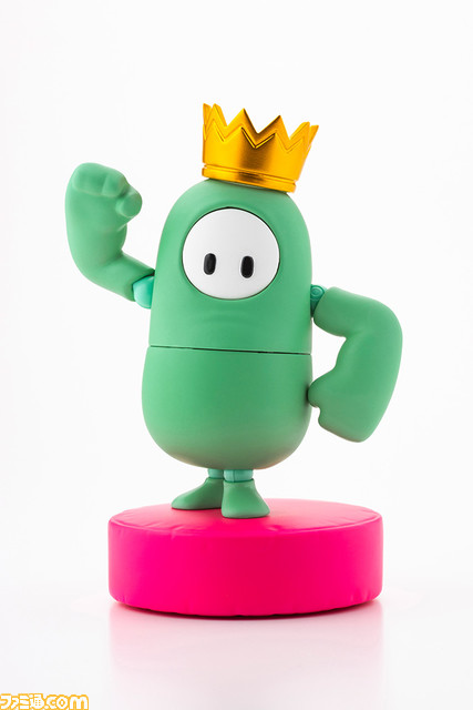 『フォールガイズ』アクションフィギュア4種が予約開始。チキンやホットドッグなどシーズン1からお馴染みのコスチュームが登場。台座や王冠パーツも付属