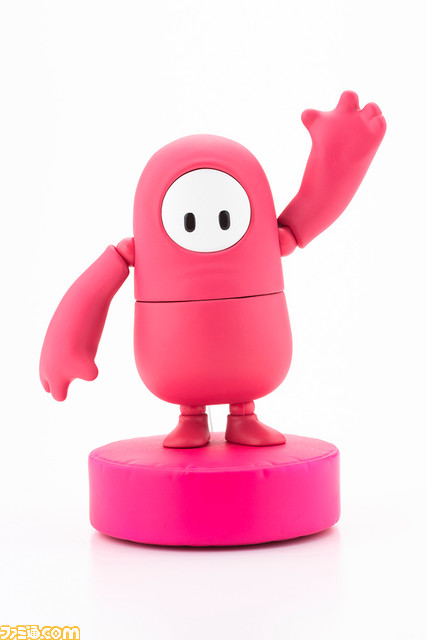 『フォールガイズ』アクションフィギュア4種が予約開始。チキンやホットドッグなどシーズン1からお馴染みのコスチュームが登場。台座や王冠パーツも付属