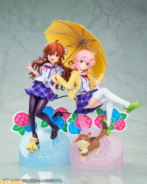 『まちカドまぞく』シャドウミストレス優子と千代田桃が制服でフィギュア化。合わせて飾ると仲良く相合傘をしている形状に