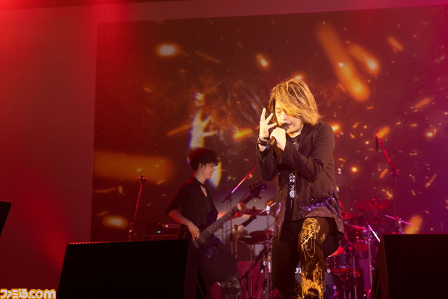 “グラブルEXTRAフェス2022”福岡Day1のステージを一挙リポート。キャスト陣のトークからStellaMagnaのスペシャルライブまで盛りだくさんの内容に騎空士たちも大興奮