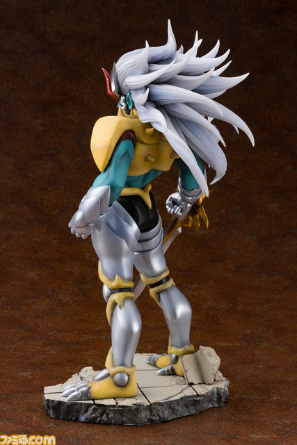 『ダイの大冒険』ハドラーがフィギュアシリーズ“ARTFX J”最大の35センチを超えるサイズになって登場。“超魔爆炎覇”を放たんとする瞬間を再現