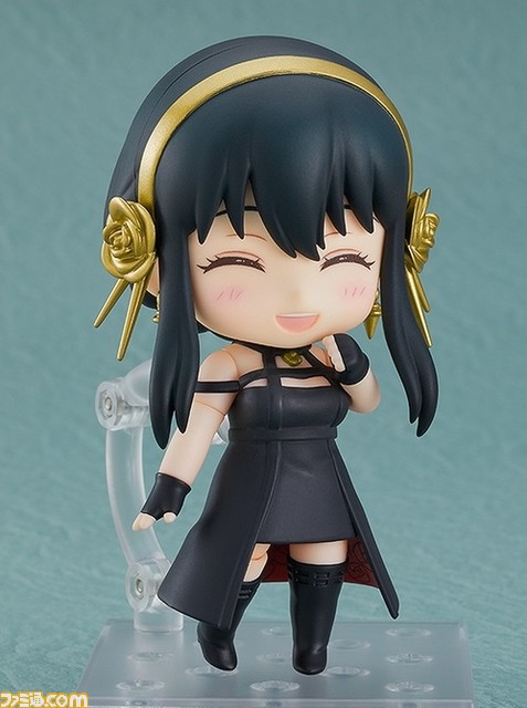 スパイファミリー』ヨルのねんどろいどが予約受付スタート。オプションパーツを組み合わせて作中のポーズも再現可能。別売りのアーニャ、ロイドと並べて飾りたい  | ゲーム・エンタメ最新情報のファミ通.com