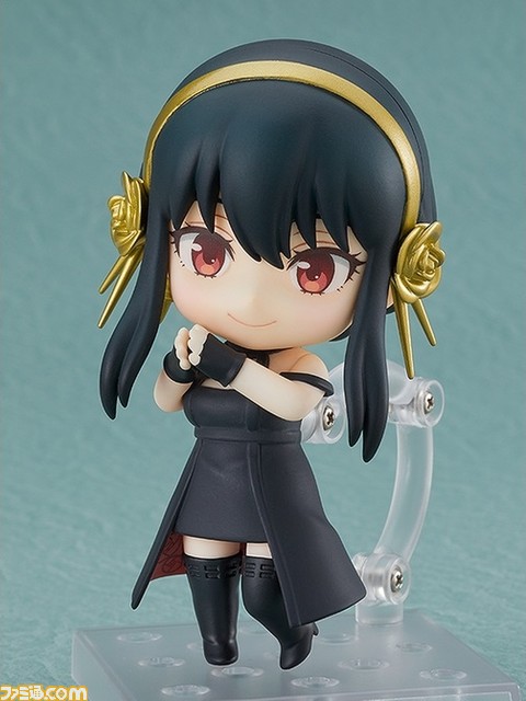 『スパイファミリー』ヨルのねんどろいどが予約受付スタート。物腰柔らかな“微笑み顔”や武器パーツにより殺し屋での様子も再現可能。別売りのアーニャ、ロイドと並べて飾りたい