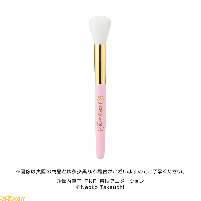 『セーラームーン』初代シャイニングムーンパウダー復刻版が本日（6/30）予約開始。セーラー戦士たちの守護星マークをデザインしたオリジナルメイクブラシも付属