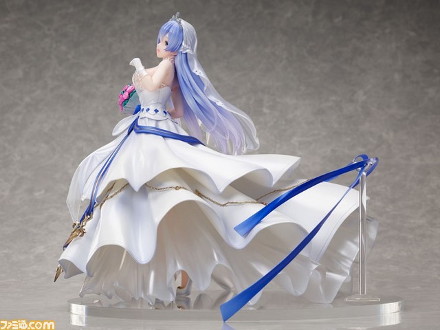 『アズールレーン』ロドニーが“パレス・ブライトネス”衣装姿で立体化。パール塗装を施したドレスの造形美、胸元や頭のヴェールで透け感も演出した逸品