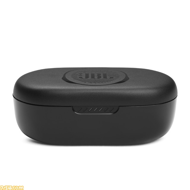 ワイヤレスイヤホン“JBL Quantum TWS”が7月22日に発売。左右同時伝送方式や、音で空間を立体的に再現する“JBL QuantumSOUND”などを搭載