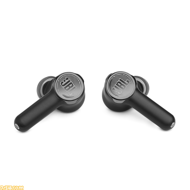 ワイヤレスイヤホン“JBL Quantum TWS”が7月22日に発売。左右同時伝送方式や、音で空間を立体的に再現する“JBL QuantumSOUND”などを搭載