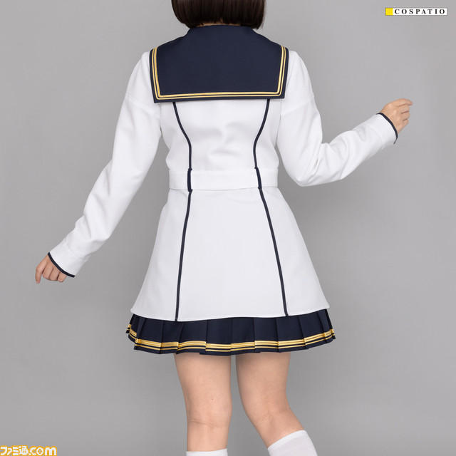 『艦これ』雪風のインナーをイメージした、男女兼用の露出対策オーバーパンツが発売。制服セットと合わせて着用すれば誰でも雪風になりきれる