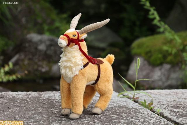映画『もののけ姫』“ヤックル”のぬいぐるみが登場。アシタカと旅