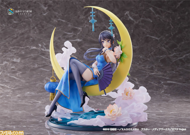 『青ブタ』桜島麻衣がチャイナドレス姿で立体化。CMの撮影風景をコンセプトに、こちらを見つめて微笑む気品あふれる姿が楽しめる