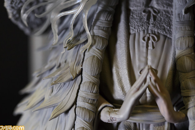 『エルデンリング』魔女ラニのフィギュアがWF2022[夏]で原型展示。コミコン展示版と顔が違う理由は「生気がある感じだったから、もっと人形っぽくしたかった」