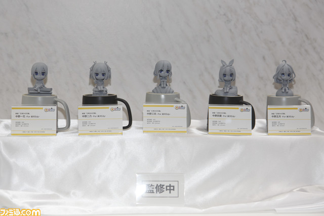 キャッシュレス決済機能付きのフィギュア“きゃらぺいっ!”が初公開。サンリオキャラのほか、『五等分の花嫁』や『呪術廻戦』のフィギュアも発表