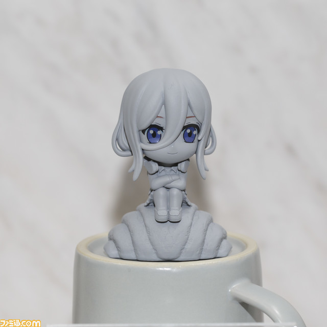 キャッシュレス決済機能付きのフィギュア“きゃらぺいっ!”が初公開。サンリオキャラのほか、『五等分の花嫁』や『呪術廻戦』のフィギュアも発表