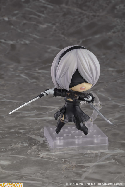 『ニーア リィンカーネーション』ねんどろいど“白い少女＆ママ”新発売。笑顔や泣き顔の交換パーツ、黒い鳥などが付属。2B、9Sのねんどろいどの再販も決定