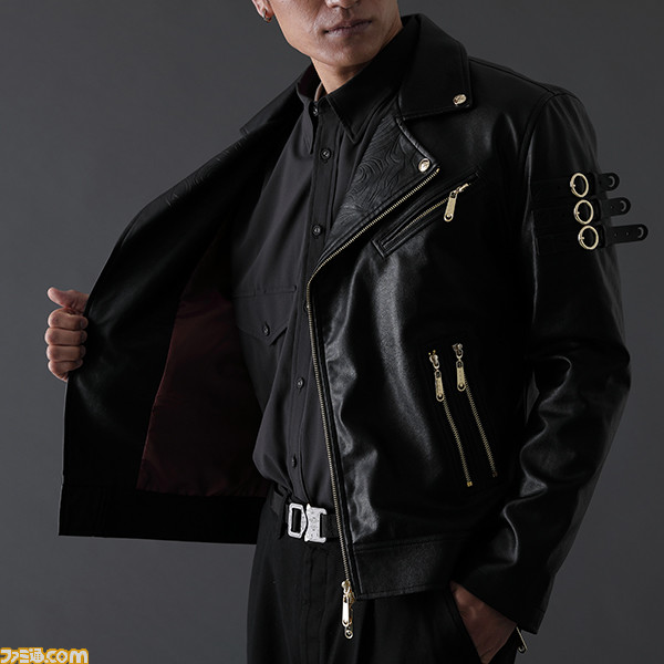 『ベヨネッタ』をイメージした腕時計、ジャケット、ネックレスが登場。魔法陣やバトルスーツの装飾、魔女の血涙などをモチーフにデザイン