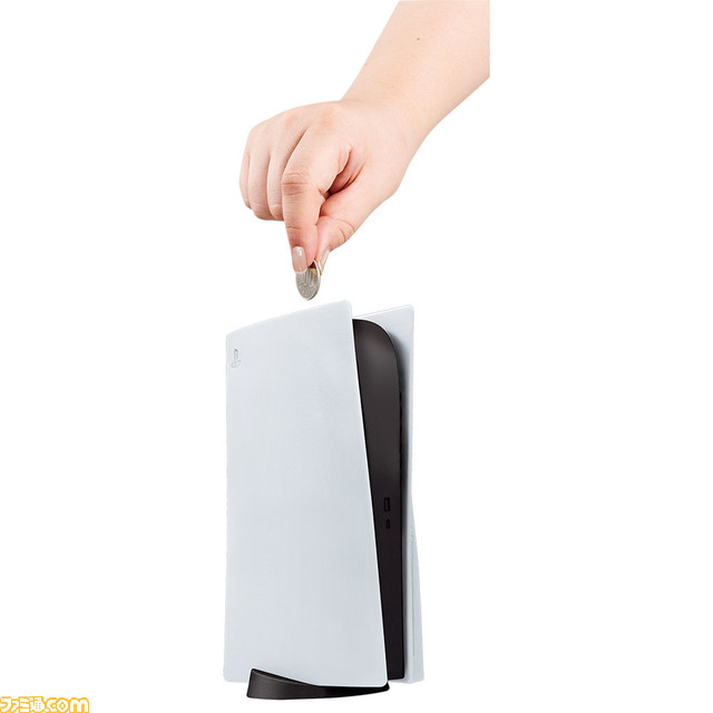 一番くじ for PlayStationが12月3日に発売。PS5をイメージした貯金箱や初代PSのマルチケースなどがラインアップ