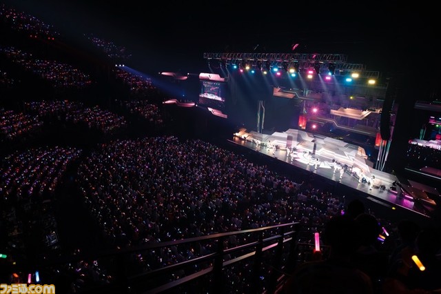 『シャニマス』対バンライブ“セツナビート”1日目リポート。アルストが『Happy Funny Lucky』、放クラが『ハピリリ』を披露するなど、シャッフルパートでアイドルたちの新たな魅力を映し出す