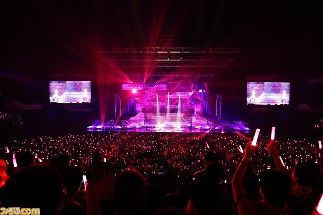 『シャニマス』対バンライブ“セツナビート”1日目リポート。アルストが『Happy Funny Lucky』、放クラが『ハピリリ』を披露するなど、シャッフルパートでアイドルたちの新たな魅力を映し出す