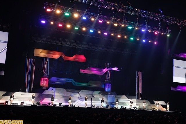 『シャニマス』対バンライブ“セツナビート”1日目リポート。アルストが『Happy Funny Lucky』、放クラが『ハピリリ』を披露するなど、シャッフルパートでアイドルたちの新たな魅力を映し出す