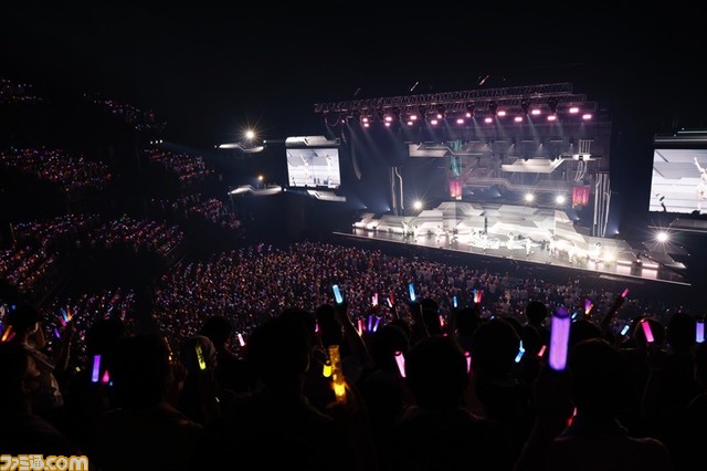 『シャニマス』対バンライブ“セツナビート”1日目リポート。アルストが『Happy Funny Lucky』、放クラが『ハピリリ』を披露するなど、シャッフルパートでアイドルたちの新たな魅力を映し出す